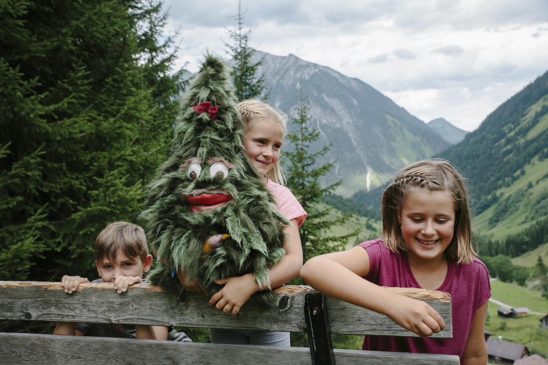 K1600 Tiroler Familiennester 2021 Fichtenliesl Tirol Werbung Verena Kathrein B8A8272
